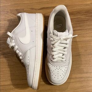 Nike Women’s Sneakers